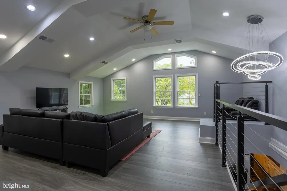 7908 IVY LANE Baltimore, MD 21208