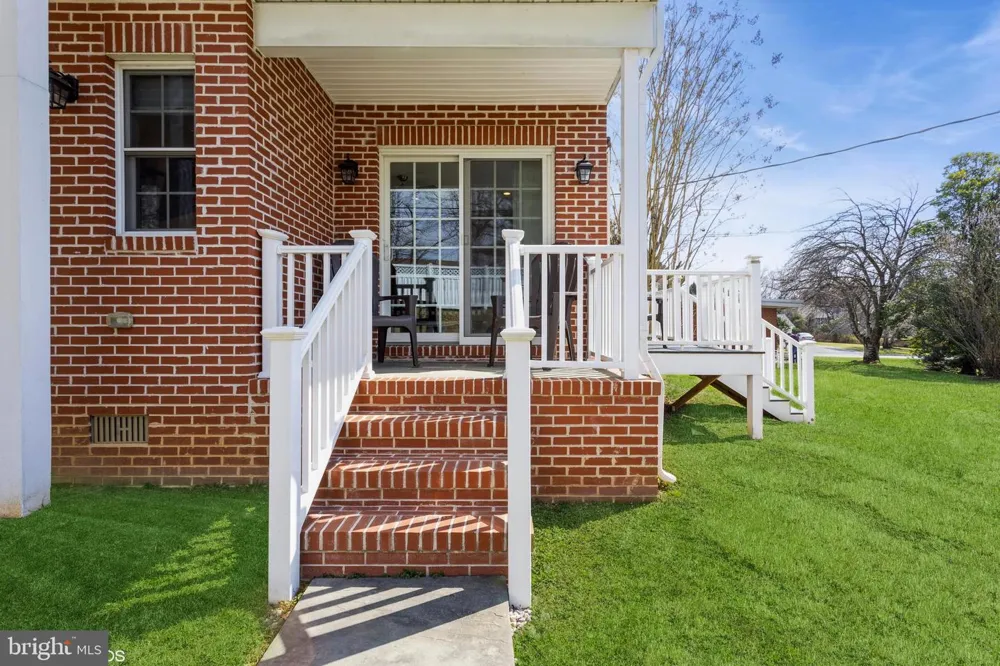 7908 IVY LANE Baltimore, MD 21208
