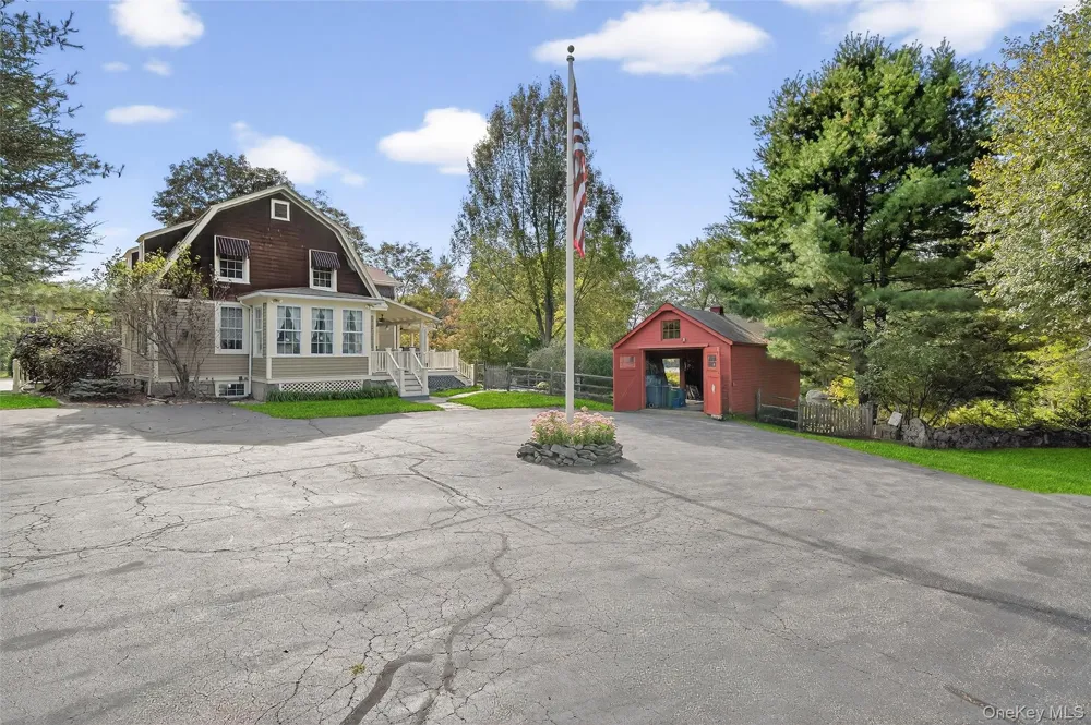 91 Eagle Valley Road Sloatsburg, NY 10974