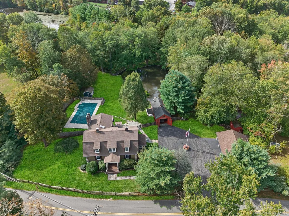 91 Eagle Valley Road Sloatsburg, NY 10974