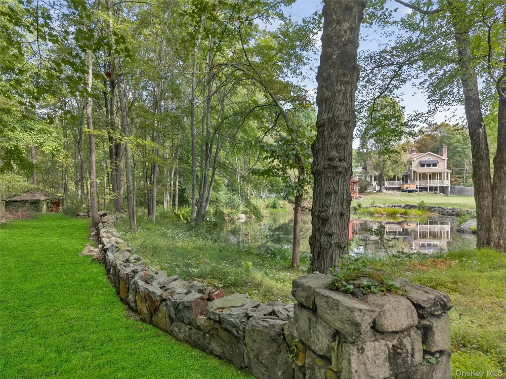 91 Eagle Valley Road Sloatsburg, NY 10974