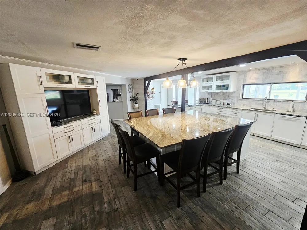 2445 SE Airport Estates St Other City - In The State Of Florida, FL 34266