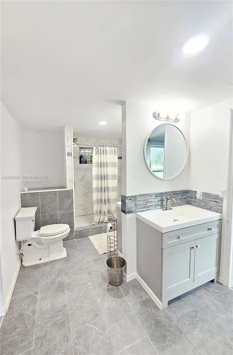 2445 SE Airport Estates St Other City - In The State Of Florida, FL 34266