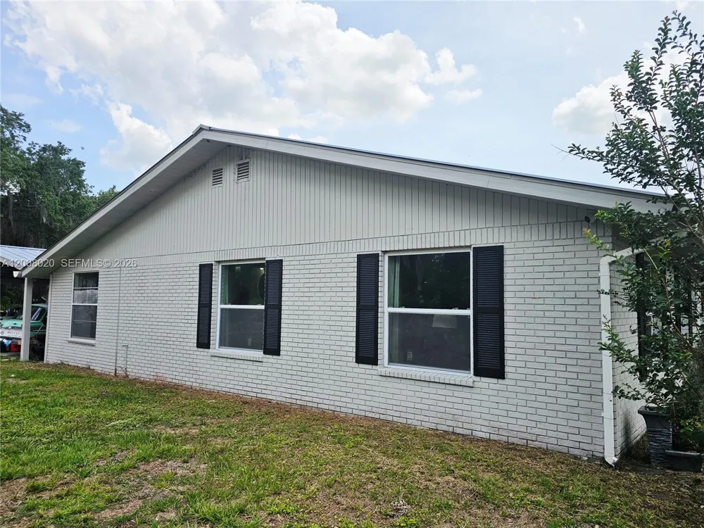 2445 SE Airport Estates St Other City - In The State Of Florida, FL 34266