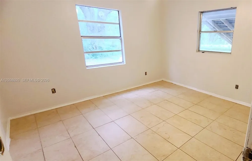 2445 SE Airport Estates St Other City - In The State Of Florida, FL 34266