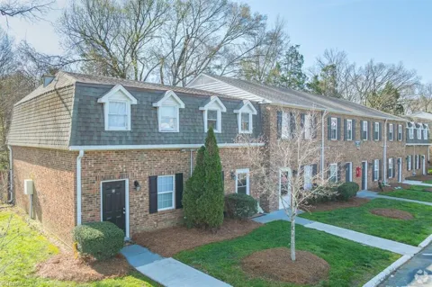 115 Ivey Road #117-G