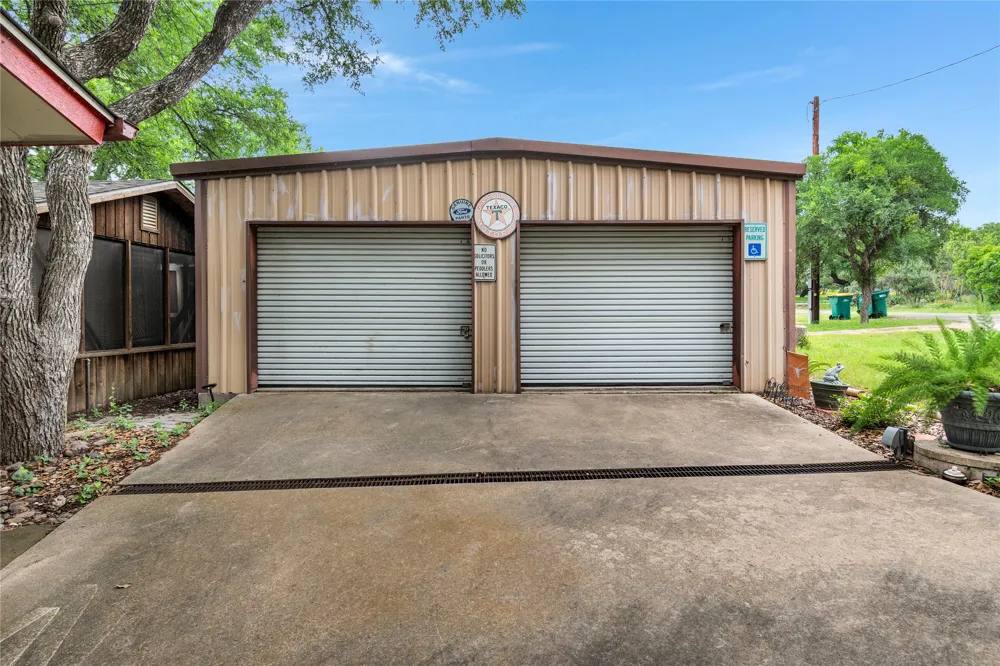 1122 Hill Circle East Drive Granite Shoals, TX 78654
