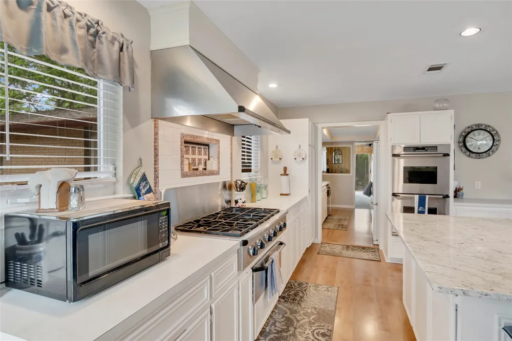 1122 Hill Circle East Drive Granite Shoals, TX 78654