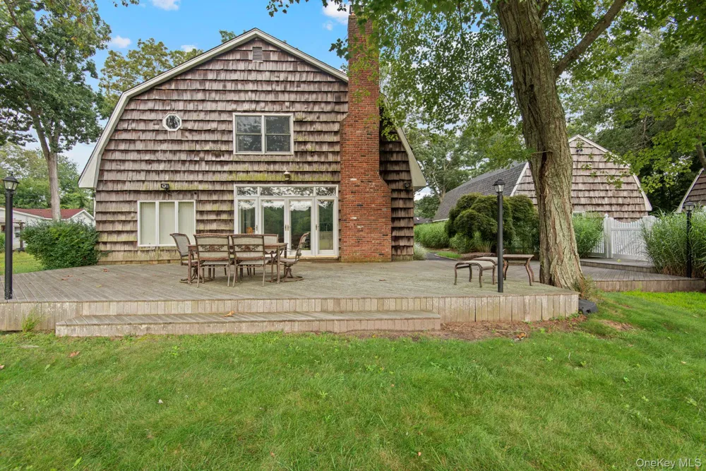 1 Lake Drive Middle Island, NY 11953