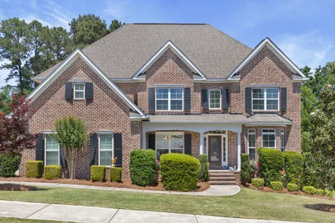 2512 Laurel Drive