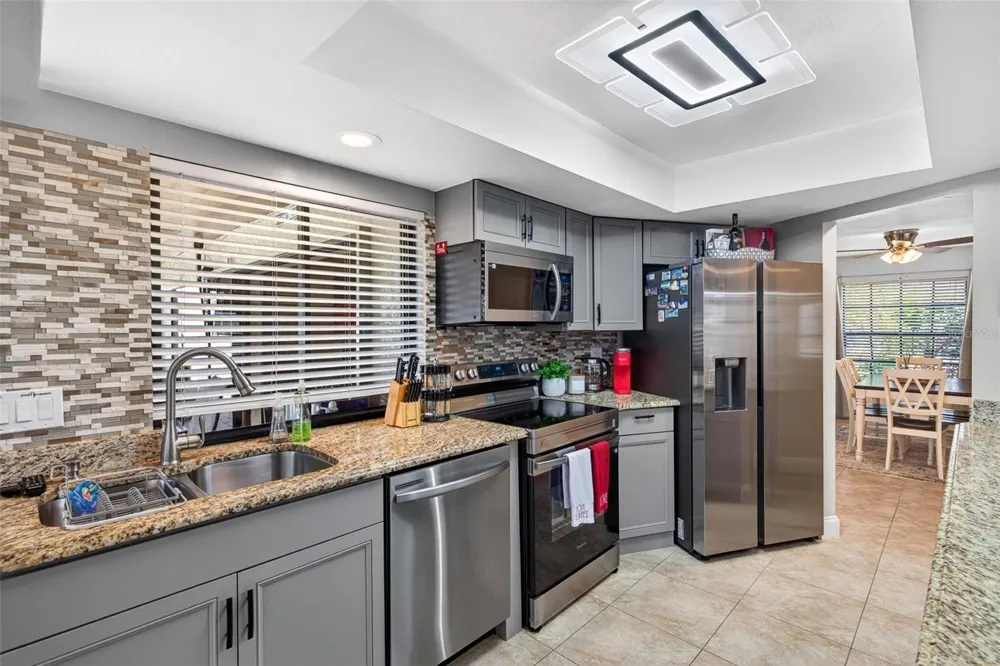402 SW 37TH LANE Cape Coral, FL 33914