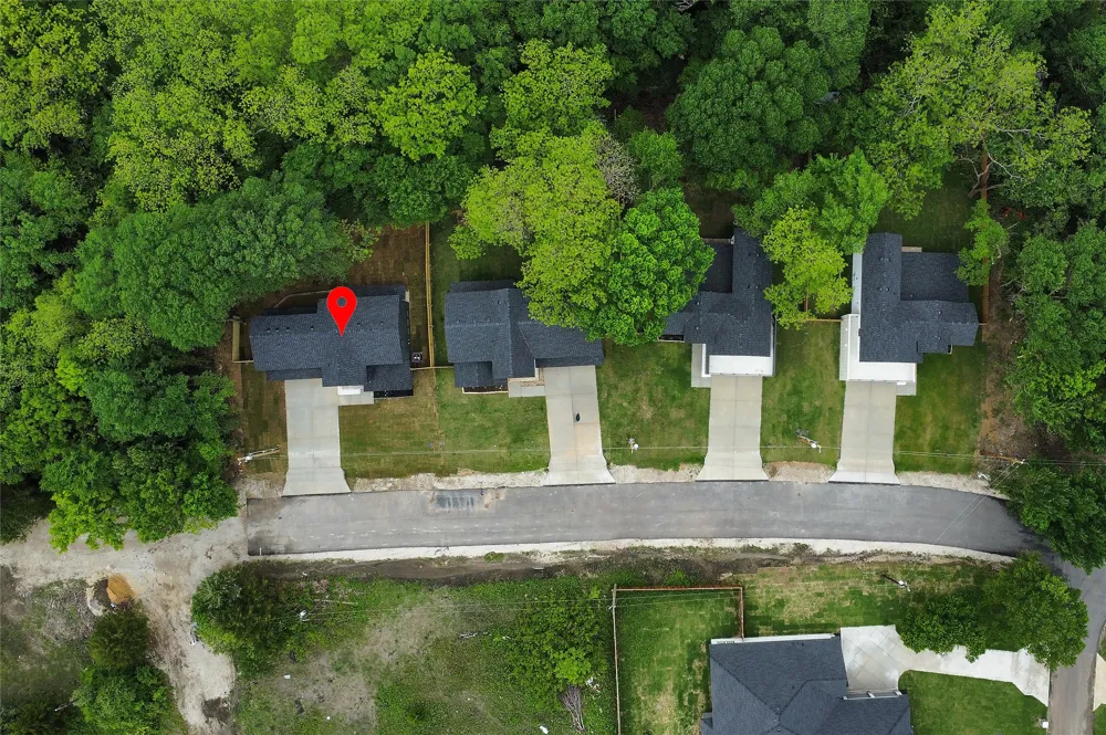 111 Lakeshore Lane Glenn Heights, TX 75154