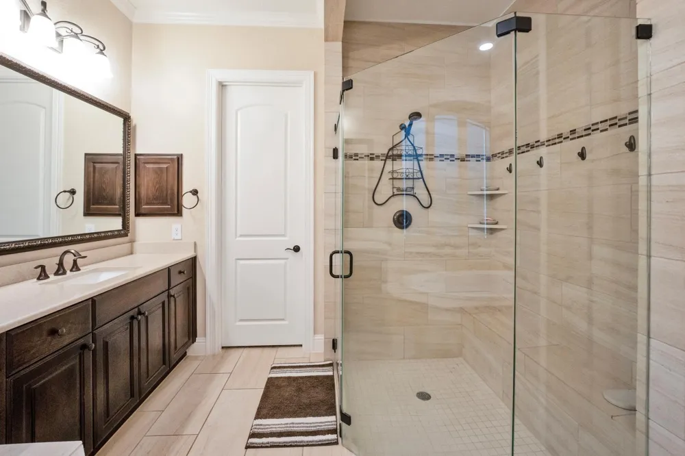1026 Pleasant Pines Lane Pinehurst, TX 77362
