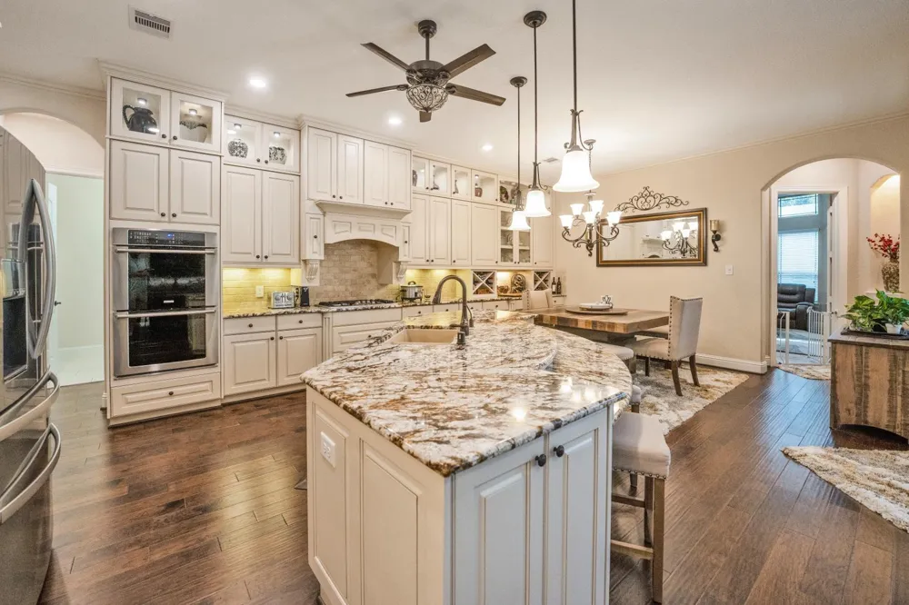 1026 Pleasant Pines Lane Pinehurst, TX 77362