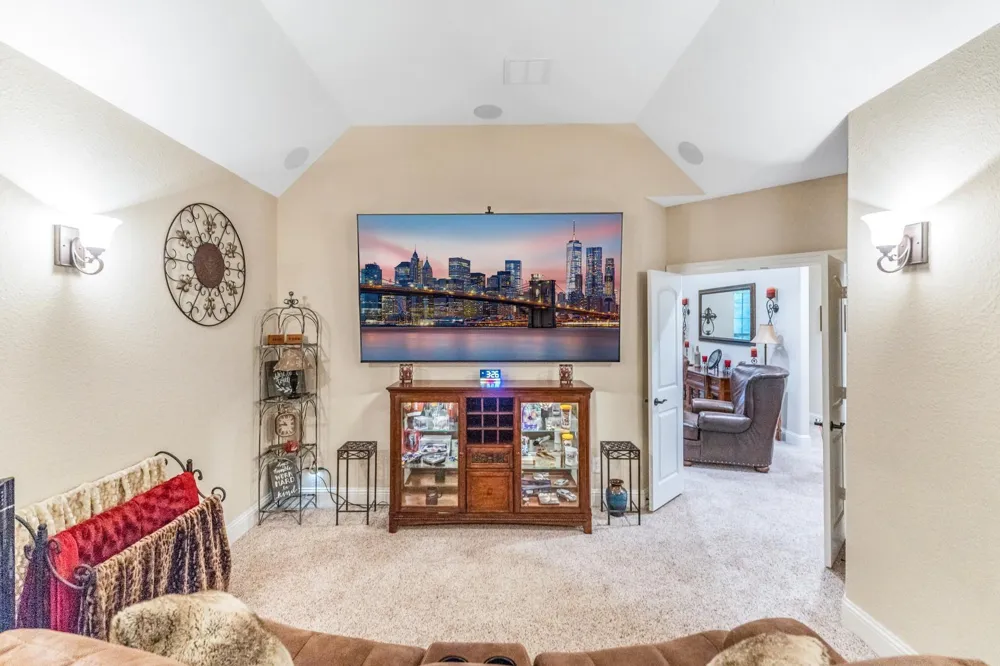 1026 Pleasant Pines Lane Pinehurst, TX 77362