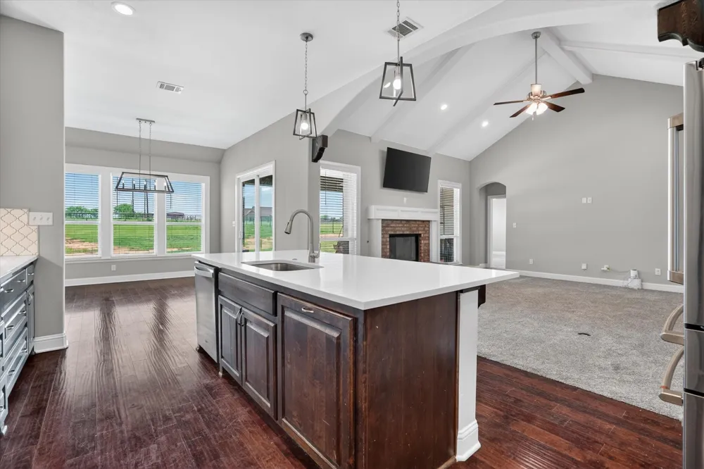 114 Esther Court Millsap, TX 76066