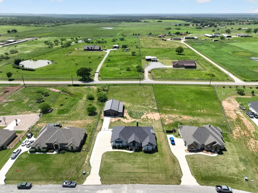 114 Esther Court Millsap, TX 76066