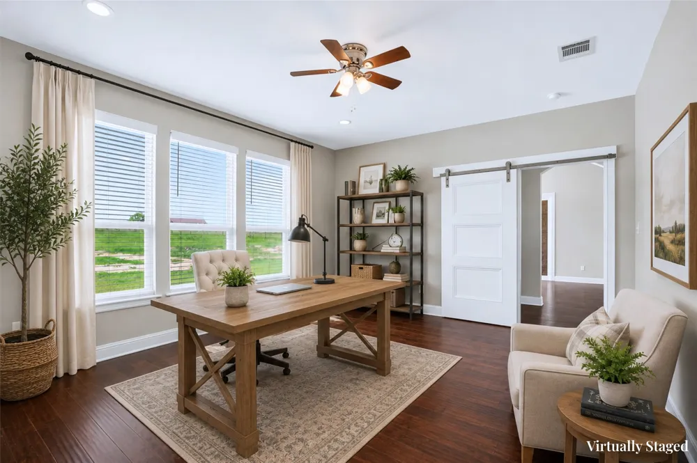 114 Esther Court Millsap, TX 76066