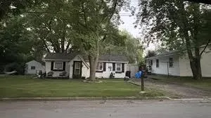 1109 Robert Street