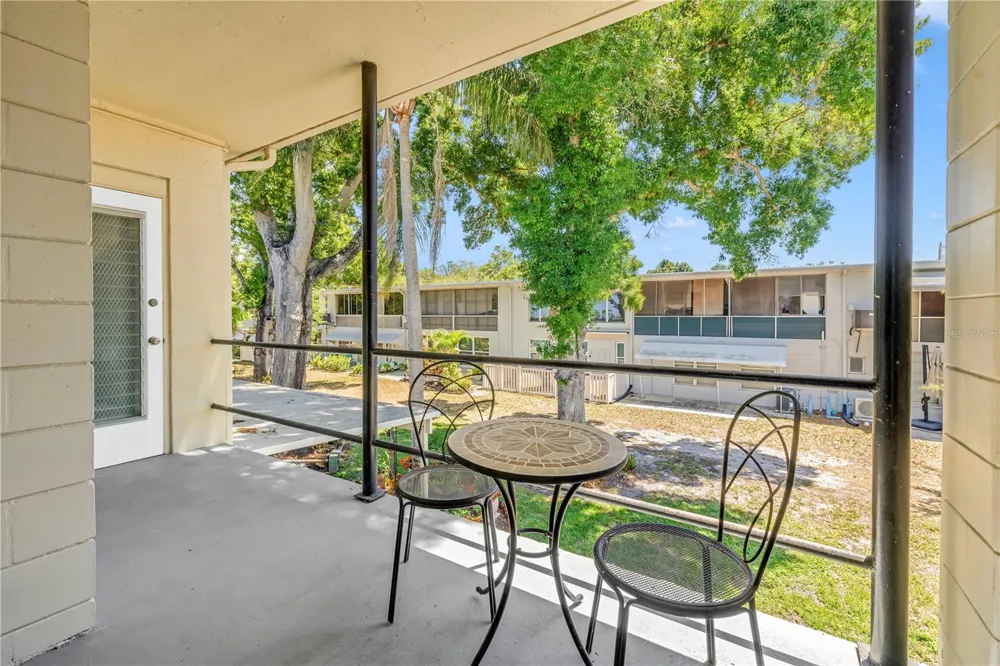 4143 56TH STREET #1006 Kenneth City, FL 33709
