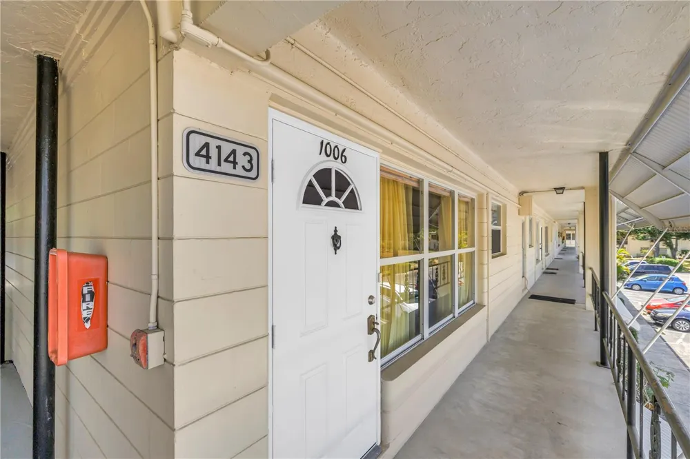 4143 56TH STREET #1006 Kenneth City, FL 33709