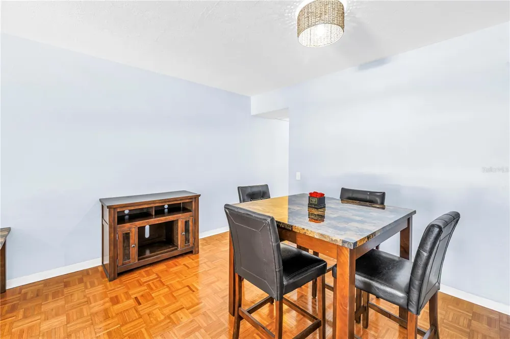 4143 56TH STREET #1006 Kenneth City, FL 33709