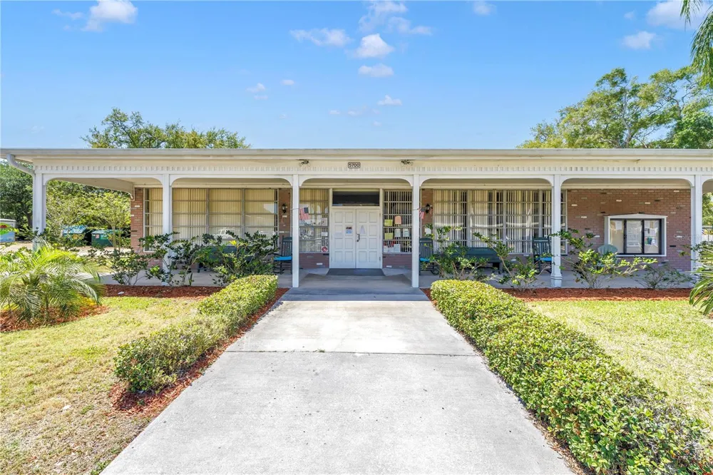 4143 56TH STREET #1006 Kenneth City, FL 33709