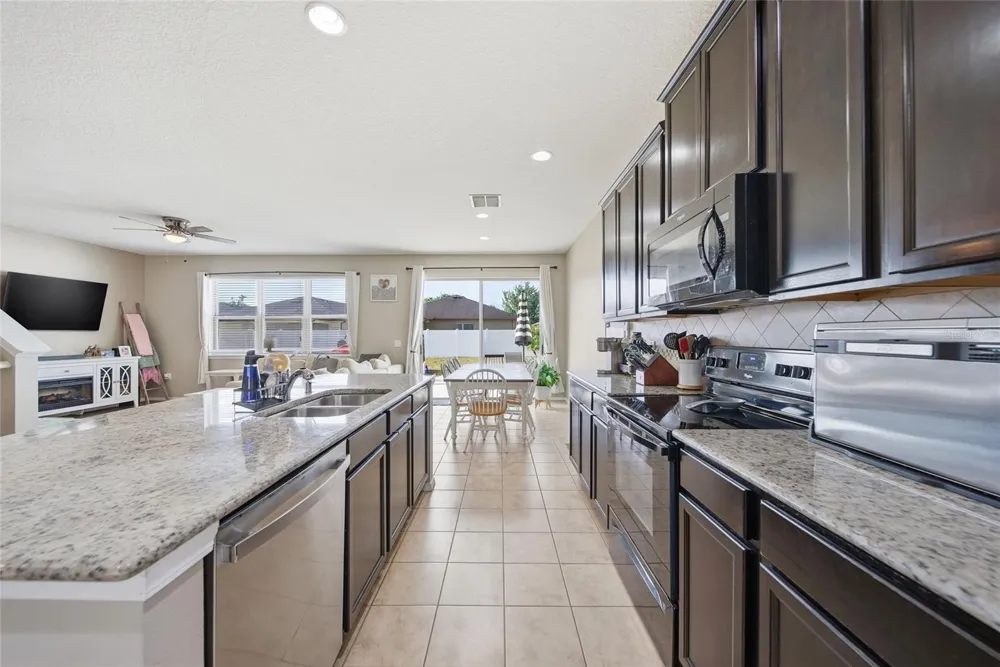 15476 STONE HOUSE DRIVE Brooksville, FL 34604
