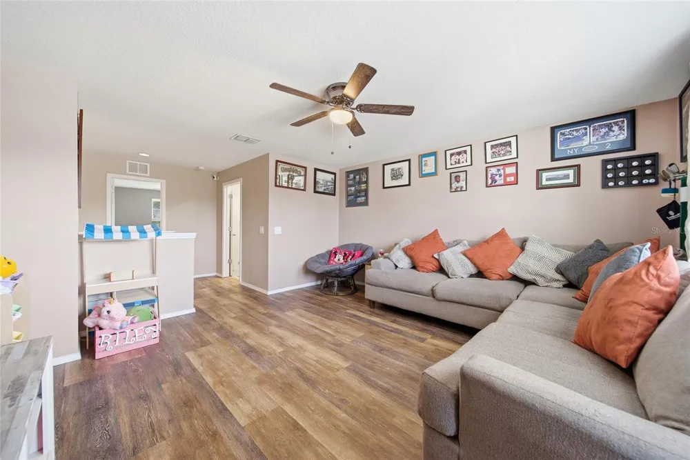 15476 STONE HOUSE DRIVE Brooksville, FL 34604