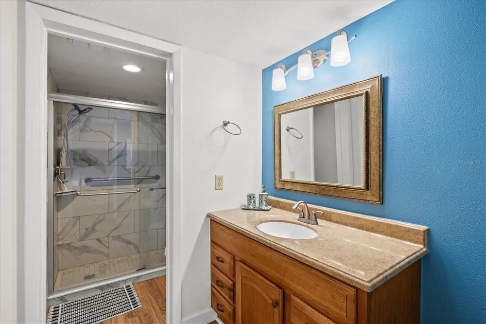 404 PINEBROOK CRESCENT #4 Venice, FL 34285