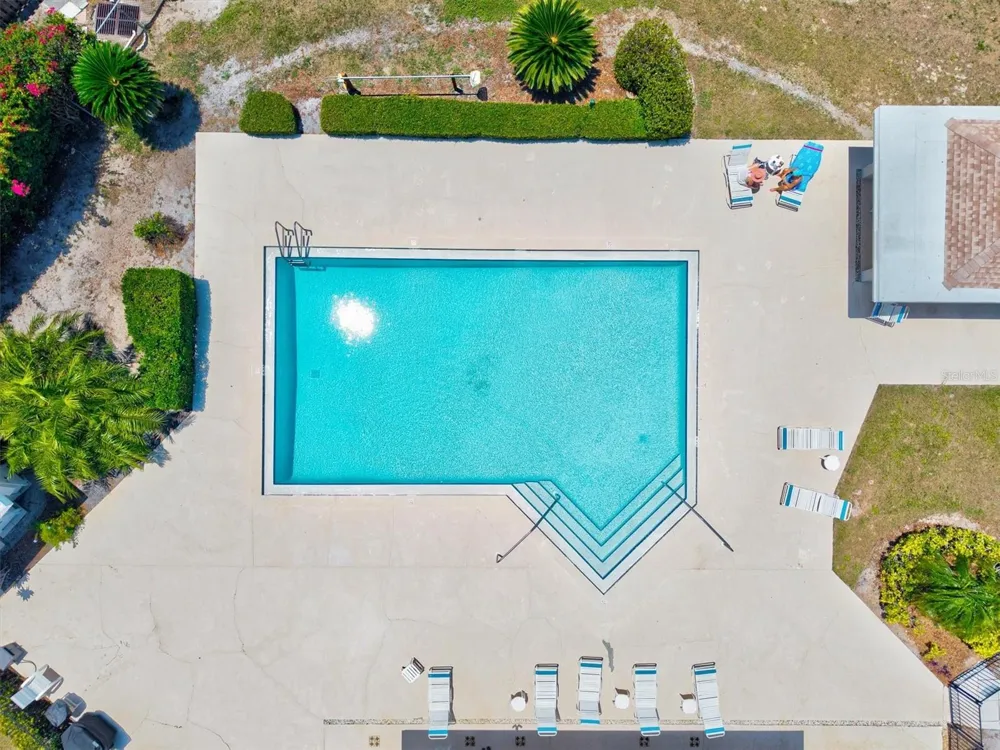 404 PINEBROOK CRESCENT #4 Venice, FL 34285