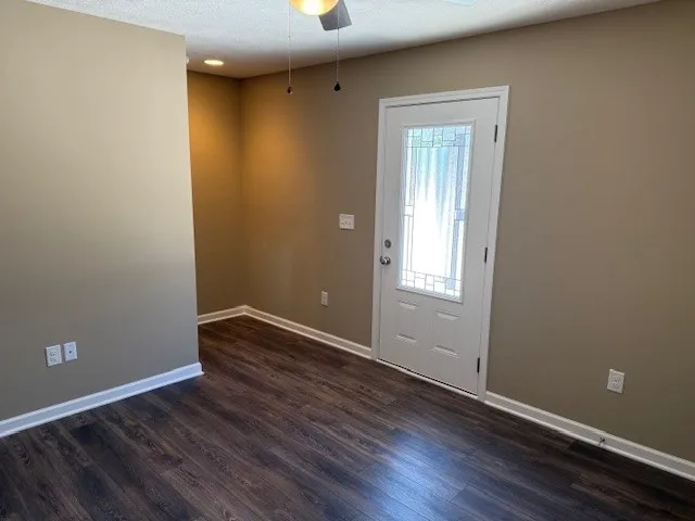 1416 E Lincoln St #3 Tullahoma, TN 37388