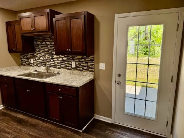 1416 E Lincoln St #3 Tullahoma, TN 37388