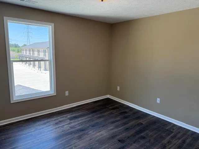 1416 E Lincoln St #3 Tullahoma, TN 37388