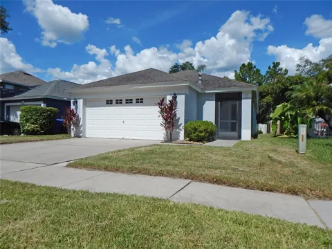 5827 MEADOWPARK PLACE