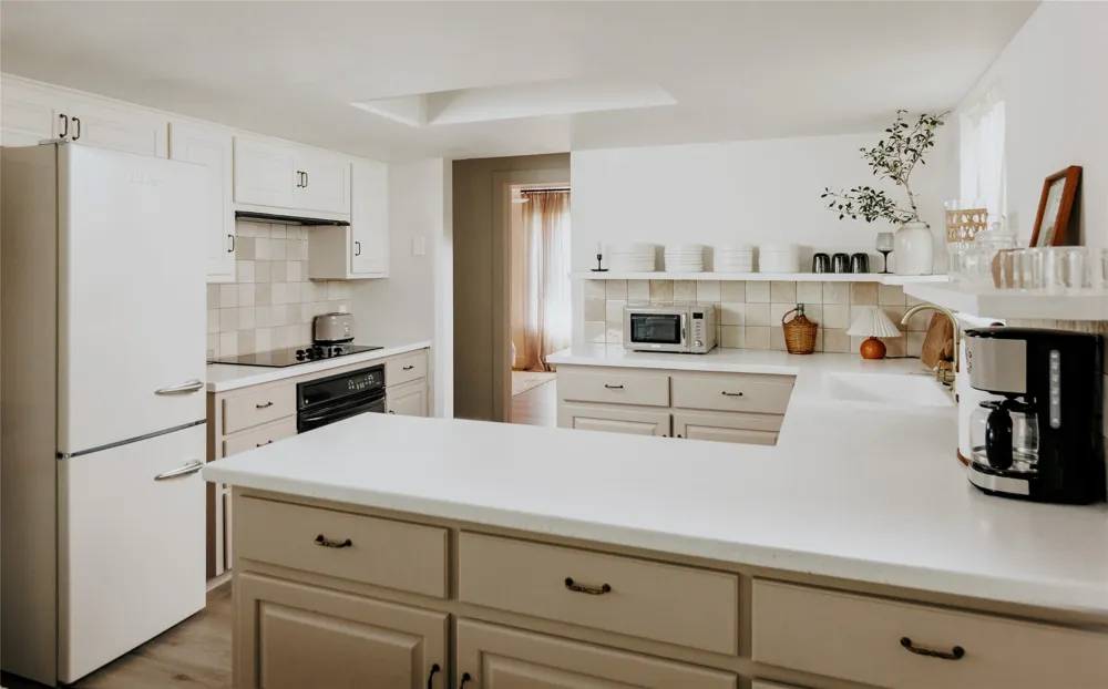 11210 Hidden Bluff Drive Austin, TX 78754
