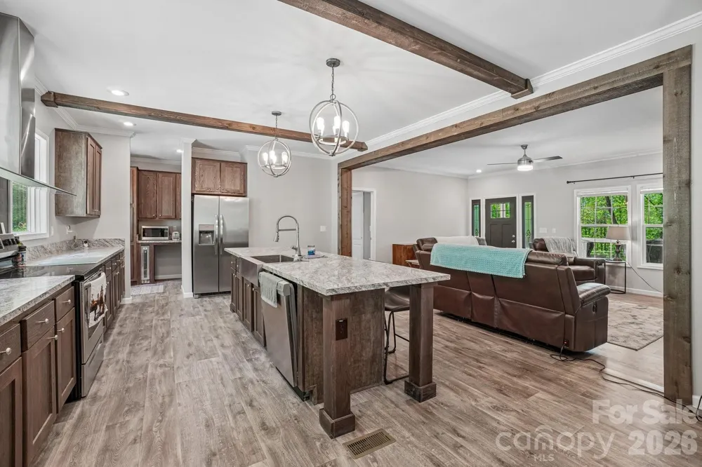 590 Willow Lane Marshall, NC 28753