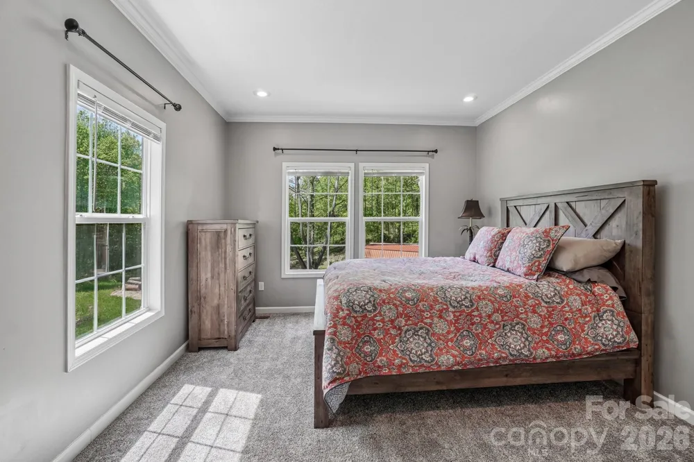 590 Willow Lane Marshall, NC 28753