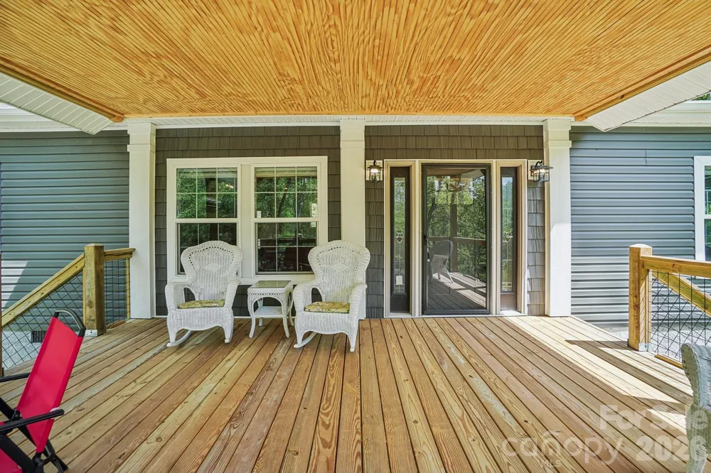 590 Willow Lane Marshall, NC 28753
