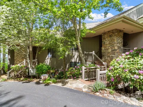 266 Sunset Point Road #B2