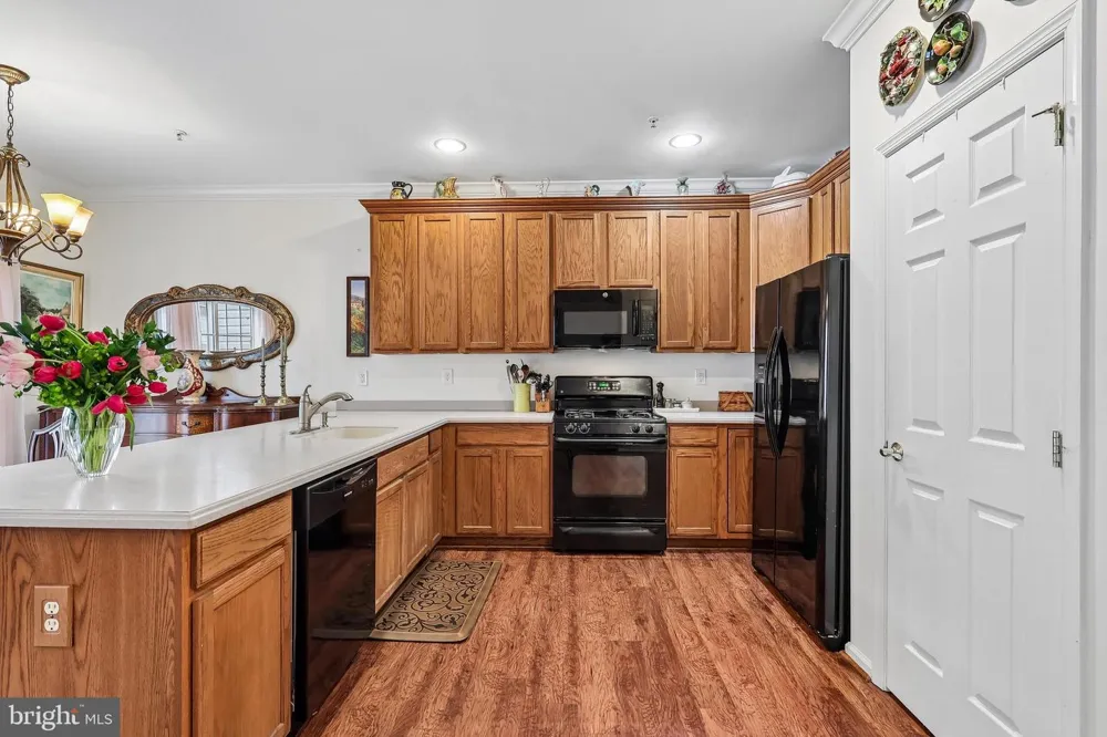 340 LISA WAY Riverton, NJ 08077