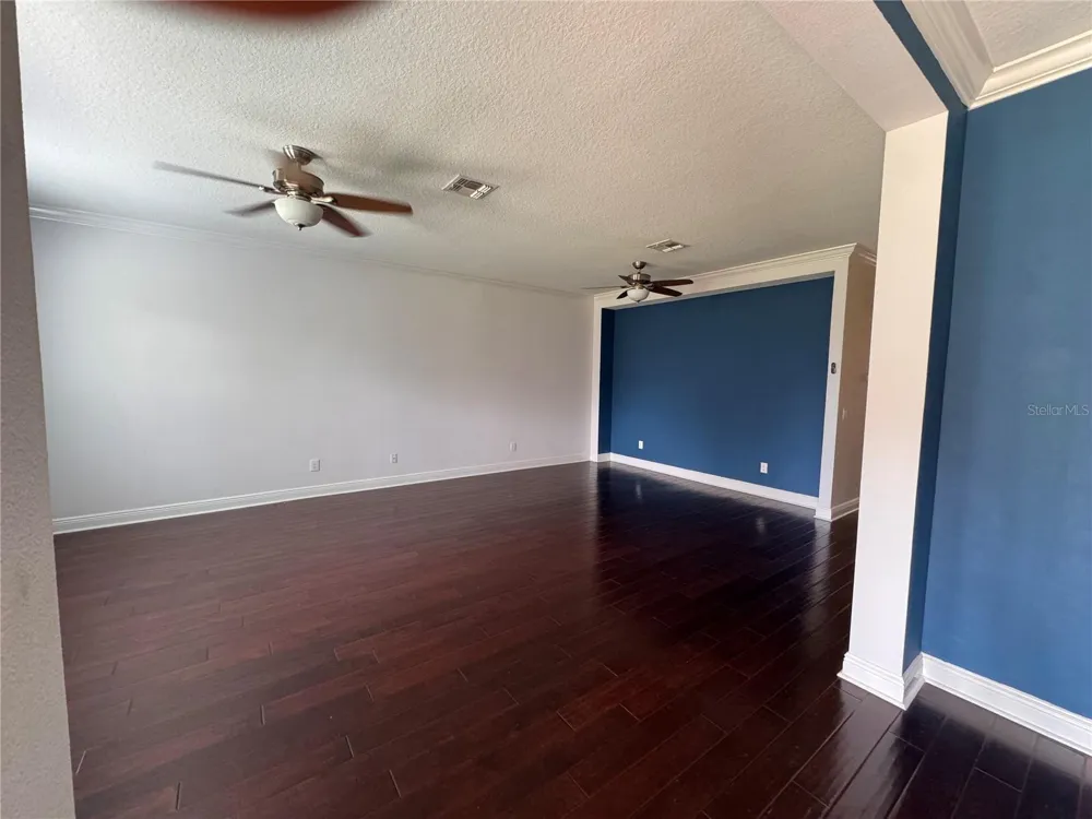5335 FACTORS WALK DRIVE Sanford, FL 32771