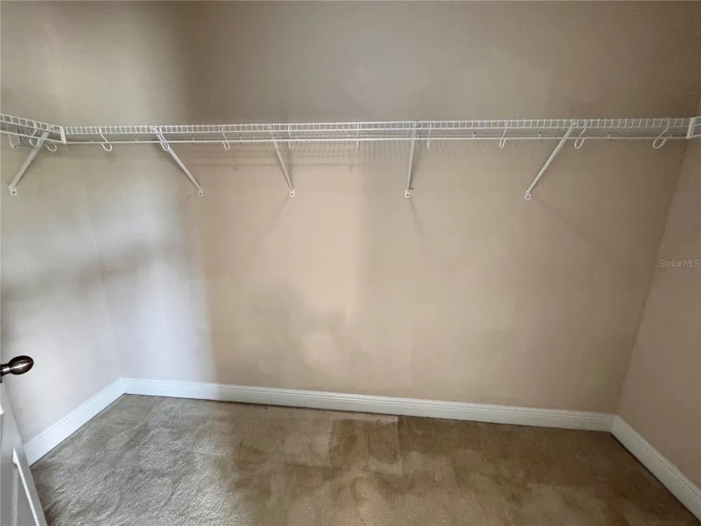 5335 FACTORS WALK DRIVE Sanford, FL 32771
