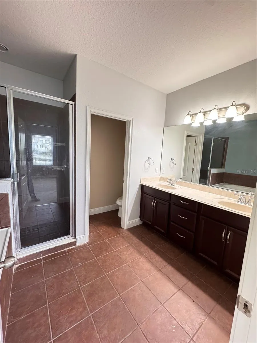 5335 FACTORS WALK DRIVE Sanford, FL 32771