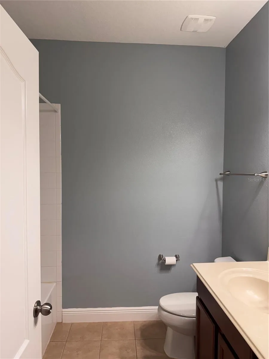 5335 FACTORS WALK DRIVE Sanford, FL 32771
