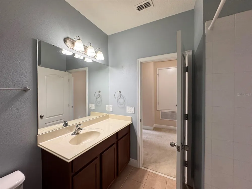 5335 FACTORS WALK DRIVE Sanford, FL 32771