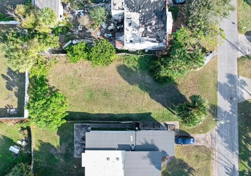 339 MANHATTAN AVENUE Daytona Beach, FL 32118