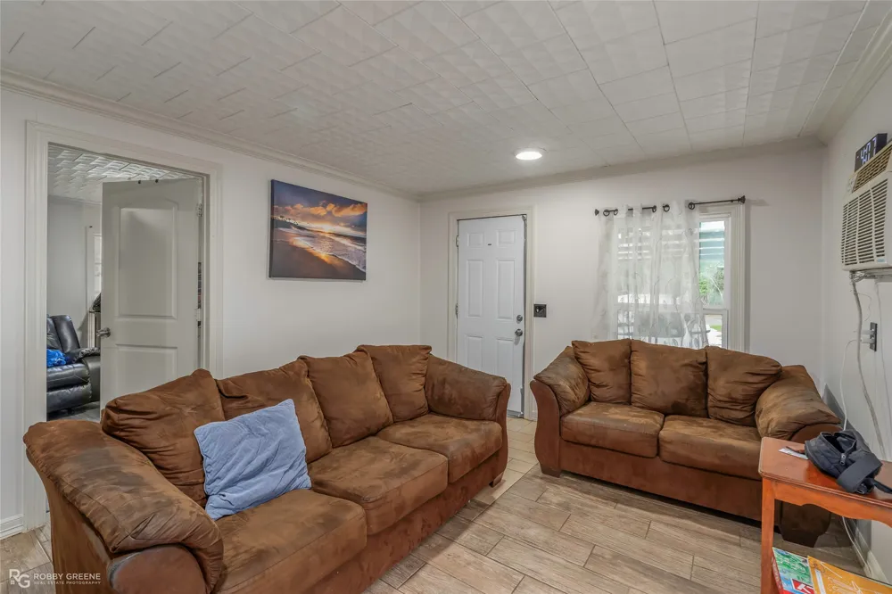 143 New Bethel Booker Road Benton, LA 71006
