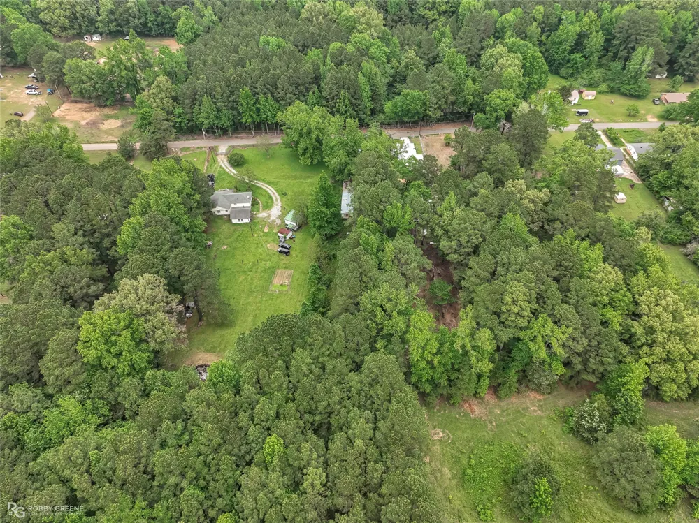 143 New Bethel Booker Road Benton, LA 71006