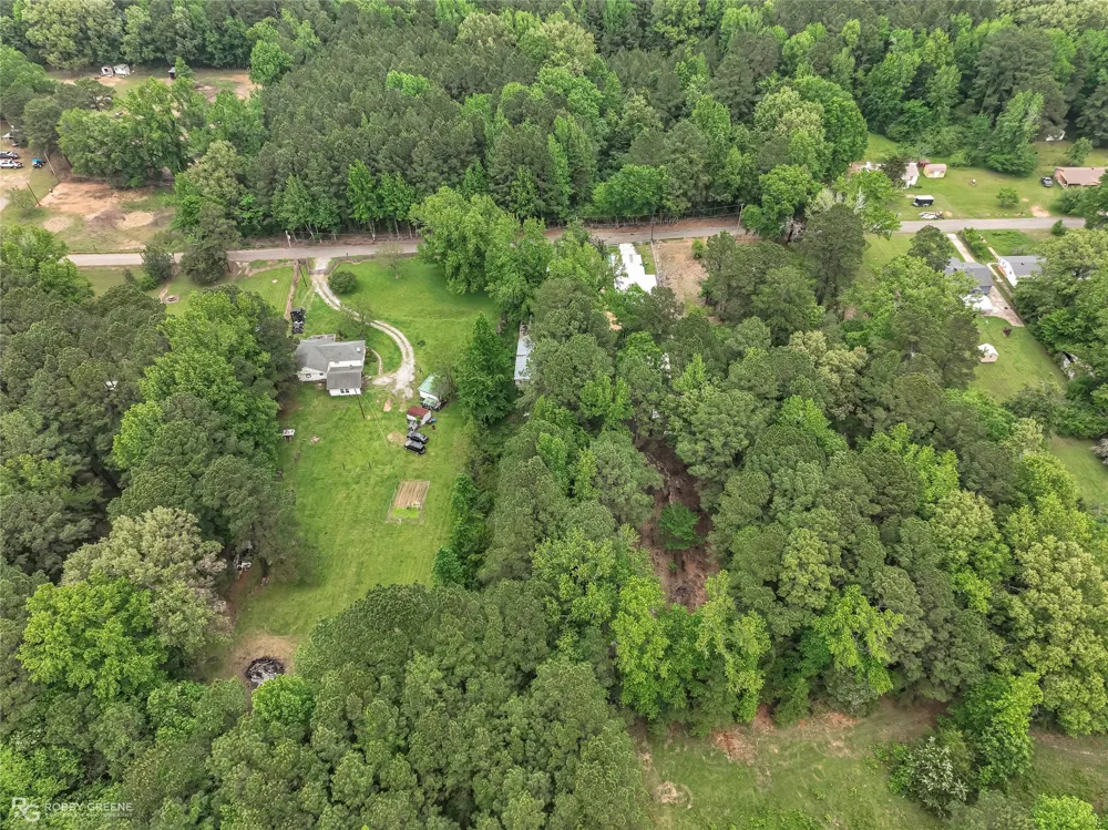 143 New Bethel Booker Road Benton, LA 71006